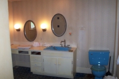 bath_trucksvillebathbefore02